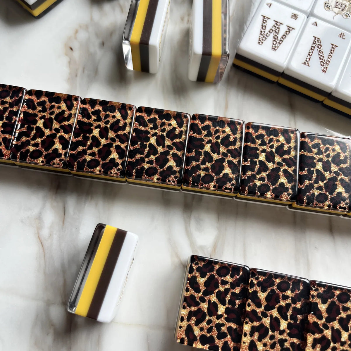 Amor-Mahj© The Leopard Family Collection: Premium Acrylic American Mahjong Set